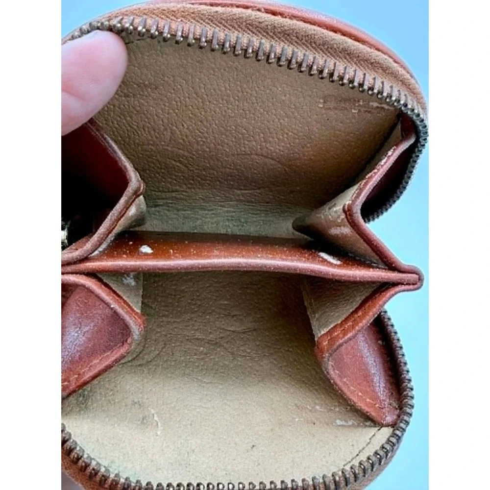 Dooney & Bourke Vintage All Weather Leather Round Coin Purse Green British Tan